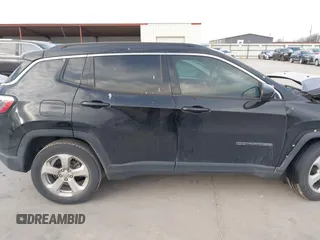 2018 Jeep Compass Altitude with VIN 3C4NJCBB5JT240751, listed as a IAAI auction lot 41674481 with 132,898 mi miles and . Bid and sale history available at DreamBid. Image 13.