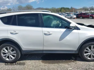 2014 Toyota RAV4 Limited with VIN 2T3DFREVXEW147700, listed as a IAAI auction lot 41962195 with 172,977 mi miles. Bid and sale history available at carsss.com. Image 13.