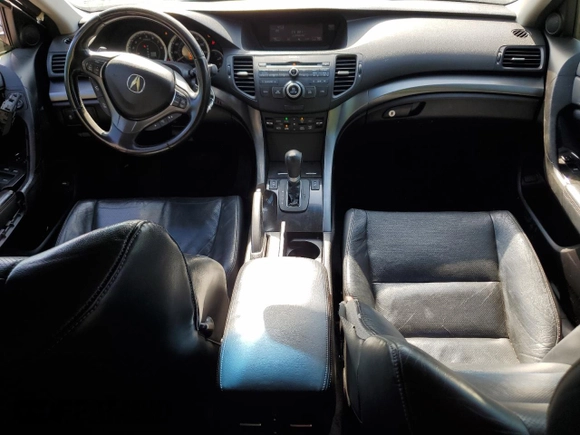 2011 Acura TSX z VIN JH4CU2F62BC004480, wystawiony jako Copart lot #53704645 z przebiegiem 330 473 mil mil oraz Szkoda całkowita • Salvage title. Historia ofert i sprzedaży dostępna na DreamBid. Obrazek 8.