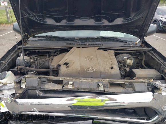 2013 Toyota Tacoma z VIN 3TMLU4EN5DM107819, wystawiony jako IAAI lot #42167593 z przebiegiem 196 714 mil mil oraz . Historia ofert i sprzedaży dostępna na DreamBid. Obrazek 10.
