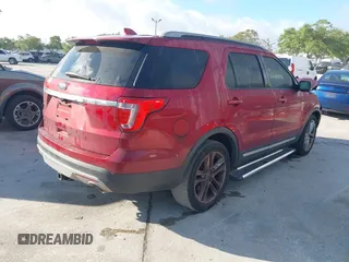 2017 Ford Explorer XLT with VIN 1FM5K7D85HGA84825, listed as a IAAI auction lot 41843831 with 153,594 mi miles and . Bid and sale history available at DreamBid. Image 4.