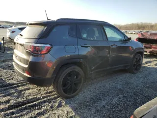 2020 Jeep Compass Altitude with VIN 3C4NJCBB9LT176748, listed as a Copart auction lot 50123145 with 87,018 mi miles and Clean Title. Bid and sale history available at carsss.com. Image 3.