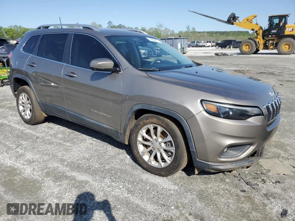 2019 Jeep Cherokee Latitude with VIN 1C4PJLCX8KD110683, listed as a Copart auction lot 51902075 with 115,791 mi miles and Salvage title. Bid and sale history available at DreamBid. Image 4.