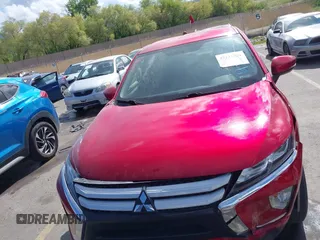 2019 Mitsubishi Eclipse Cross ES z VIN JA4AS3AA7KZ039698, wystawiony jako IAAI lot #42131334 z przebiegiem 48 917 mil mil oraz . Historia ofert i sprzedaży dostępna na DreamBid. Obrazek 12.