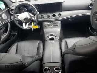 2019 Mercedes-Benz E 300 with VIN WDDZF4JB3KA544346, listed as a Copart auction lot 54912055 with Not Provided miles and Clean Title. Bid and sale history available at DreamBid. Image 8.