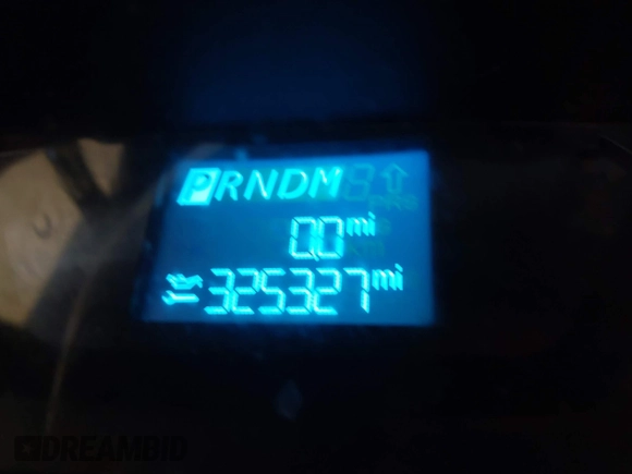 2019 Ford Transit z VIN 1FTYR2CM0KKB66383, wystawiony jako IAAI lot #42098606 z przebiegiem 325 657 mil mil oraz . Historia ofert i sprzedaży dostępna na DreamBid. Obrazek 15.