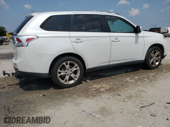 2014 Mitsubishi Outlander SE with VIN JA4AD3A32EZ015938, listed as a Copart auction lot 59175025 with 178,237 mi miles and Salvage title. Bid and sale history available at DreamBid. Image 3.