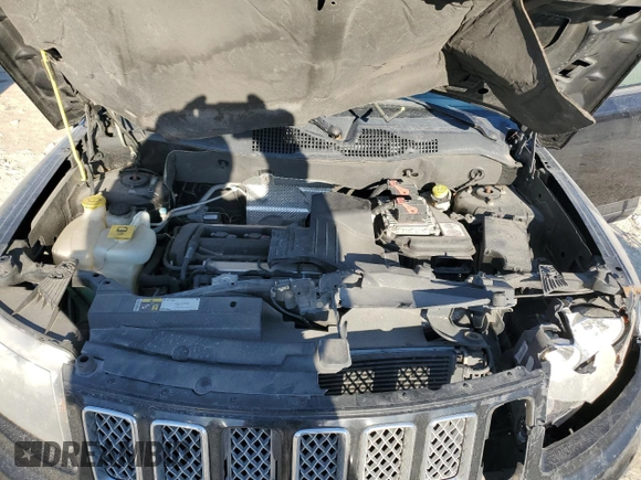 2014 Jeep Compass High Altitude with VIN 1C4NJCEA9ED889158, listed as a Copart auction lot 45805095 with 104,981 mi miles and Salvage Title. Bid and sale history available at carsss.com. Image 12.