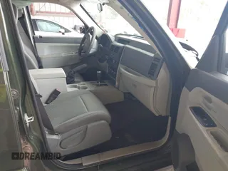 2008 Jeep Liberty Sport with VIN 1J8GN28K98W232003, listed as a IAAI auction lot 42127476 with 129,286 mi miles. Bid and sale history available at carsss.com. Image 5.