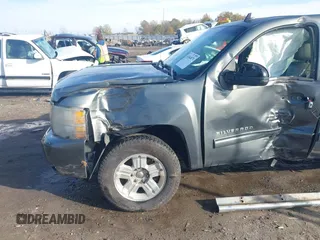 2011 Chevrolet Silverado 1500 LTZ with VIN 3GCPKTE39BG212827, listed as a IAAI auction lot 41044871 with 197,096 mi miles and . Bid and sale history available at DreamBid. Image 6.