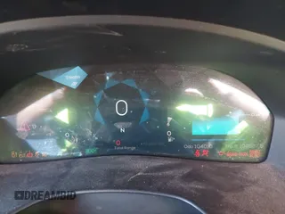2018 Karma Revero z VIN 50GK41SA4JA000249, wystawiony jako IAAI lot #41865477 z przebiegiem 104 010 mil mil oraz . Historia ofert i sprzedaży dostępna na DreamBid. Obrazek 15.