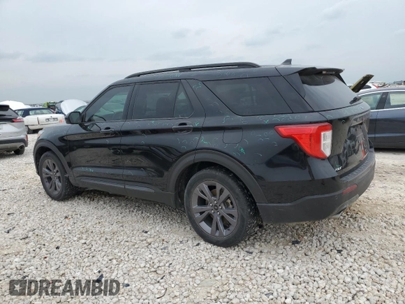 2022 Ford Explorer XLT z VIN 1FMSK7DH6NGB62558, wystawiony jako Copart lot #54575715 z przebiegiem 57 056 mil mil oraz Czysty tytuł • Clean title. Historia ofert i sprzedaży dostępna na DreamBid. Obrazek 2.