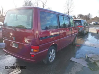 2003 Volkswagen EuroVan с VIN WV2KB47083H013778, выставлен на аукционе IAAI как лот 41537793 с пробегом 127 315 миль миль и . История ставок и продаж доступна на DreamBid. Изображение 4.
