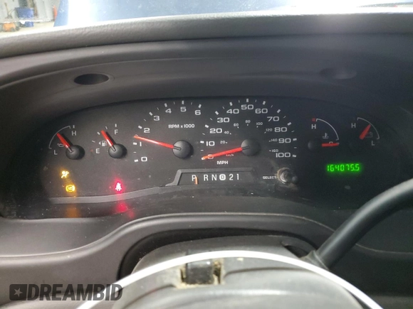2004 Ford Econoline Passenger XL with VIN 1FDSS31L74HB00130, listed as a Copart auction lot 47723245 with 164,075 mi miles and Clean title. Bid and sale history available at DreamBid. Image 9.