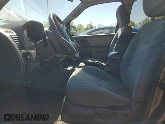 2006 Ford Escape XLT с VIN 1FMCU93106KC50549, выставлен на аукционе Copart как лот 54784475 с пробегом 158 211 миль миль и Списание • Salvage title. История ставок и продаж доступна на DreamBid. Изображение 7.