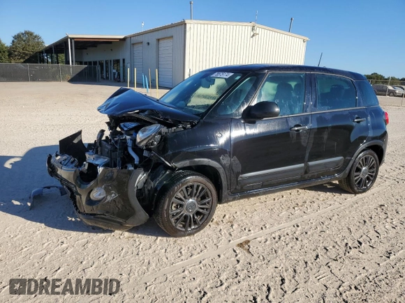 2019 FIAT 500L Trekking with VIN ZFBNFADH3KZ042352, listed as a Copart auction lot 76575174 with 25,129 mi miles and Non Repairable. Bid and sale history available at carsss.com. Image 1.