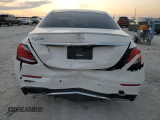 2019 Mercedes-Benz E-Class E 300 with VIN WDDZF4JB1KA512012, listed as a Copart auction lot 46902445 with 59,090 mi miles and Salvage Title. Bid and sale history available at carsss.com. Image 6.