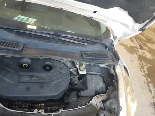 2017 Ford Escape Titanium с VIN 1FMCU9J90HUA46981, выставлен на аукционе Copart как лот 81252645 с пробегом 98 545 миль миль и На запчасти • Non repairable. История ставок и продаж доступна на DreamBid. Изображение 15.