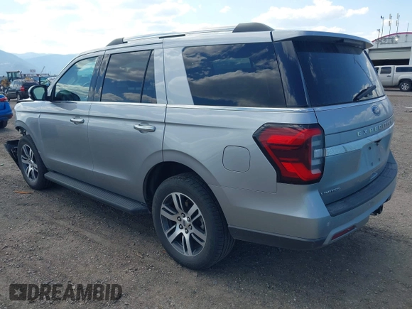 2024 Ford Expedition Limited z VIN 1FMJU2A82REA47518, wystawiony jako IAAI lot #42722089 z przebiegiem 50 101 mil mil oraz . Historia ofert i sprzedaży dostępna na DreamBid. Obrazek 3.