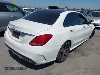 2016 Mercedes-Benz C 450 AMG z VIN 55SWF6EB4GU115801, wystawiony jako IAAI lot #42019103 z przebiegiem 53 142 mil mil oraz . Historia ofert i sprzedaży dostępna na DreamBid. Obrazek 4.
