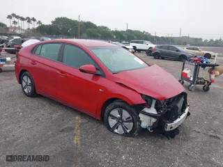 2020 Hyundai Ioniq Hybrid Blue with VIN KMHC65LC8LU228688, listed as a IAAI auction lot 41368879 with 116,100 mi miles. Bid and sale history available at carsss.com. Image 1.