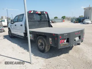 2022 Ford F-250 with VIN 1FD7W2AT1NEC91583, listed as a IAAI auction lot 41844657 with 72,040 mi miles and . Bid and sale history available at DreamBid. Image 3.