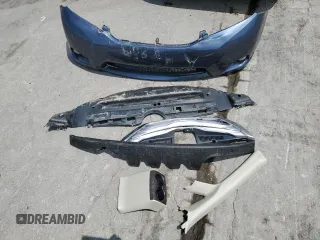 2017 Toyota Sienna XLE Auto Access Seat with VIN 5TDYZ3DC3HS868727, listed as a Copart auction lot 61308185 with 87,927 mi miles and Salvage title. Bid and sale history available at DreamBid. Image 13.