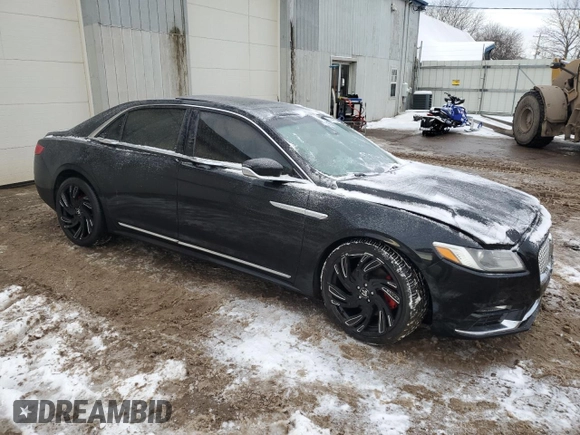 2017 Lincoln Continental Reserve z VIN 1LN6L9NP0H5623821, wystawiony jako Copart lot #87847225 z przebiegiem 139 219 mil mil oraz Szkoda całkowita • Salvage title. Historia ofert i sprzedaży dostępna na DreamBid. Obrazek 4.