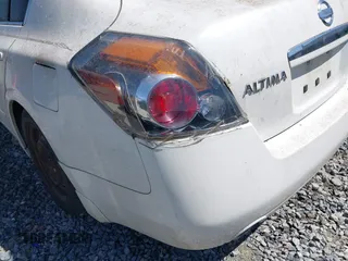 2009 Nissan Altima 2.5 S with VIN 1N4AL21E49N548333, listed as a IAAI auction lot 41855722 with 189,579 mi miles. Bid and sale history available at carsss.com. Image 6.