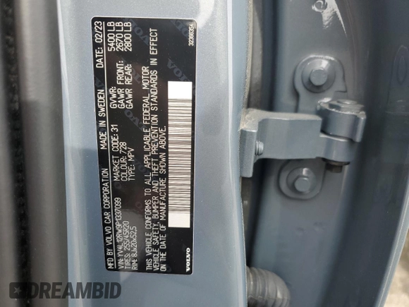 2023 Volvo XC60 Plus Dark Theme z VIN YV4L12RW9P1337099, wystawiony jako Copart lot #50022415 z przebiegiem 38 996 mil mil oraz Szkoda całkowita • Salvage title. Historia ofert i sprzedaży dostępna na DreamBid. Obrazek 12.