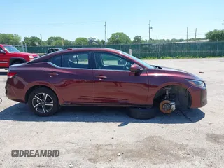 2024 Nissan Sentra SV с VIN 3N1AB8CV4RY340682, выставлен на аукционе IAAI как лот 42688774 с пробегом 40 073 миль миль и . История ставок и продаж доступна на DreamBid. Изображение 13.
