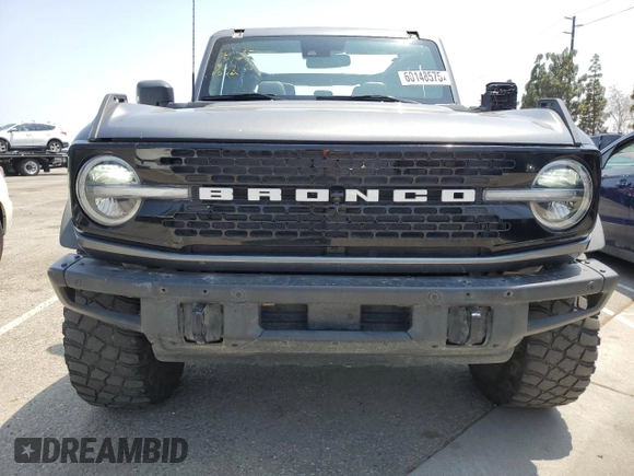 2022 Ford Bronco with VIN 1FMEE5DP6NLB38204, listed as a Copart auction lot 60148575 with 95,357 mi miles and Salvage title. Bid and sale history available at DreamBid. Image 5.