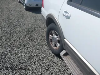 2004 Ford Expedition Eddie Bauer с VIN 1FMPU17L84LB36658, выставлен на аукционе IAAI как лот 42472188 с пробегом 195 235 миль миль и . История ставок и продаж доступна на DreamBid. Изображение 6.