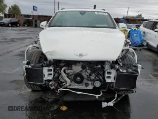 2021 Bentley Bentayga V8 z VIN SJAAM2ZV6MC035957, wystawiony jako Copart lot #76741673 z przebiegiem 14 683 mil mil oraz . Historia ofert i sprzedaży dostępna na DreamBid. Obrazek 5.