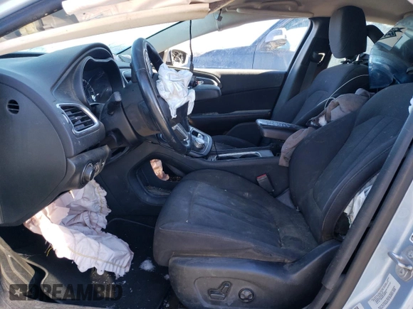2015 Chrysler 200 Limited with VIN 1C3CCCABXFN646426, listed as a Copart auction lot 87853065 with 147,316 mi miles and Salvage Title. Bid and sale history available at carsss.com. Image 7.