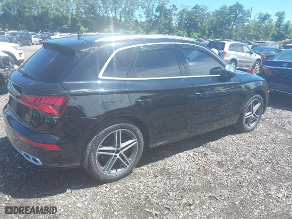 2018 Audi SQ5 Premium Plus with VIN WA1A4AFY0J2236191, listed as a IAAI auction lot 39742989 with 63,816 mi miles. Bid and sale history available at carsss.com. Image 4.