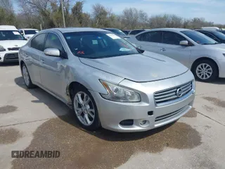 2013 Nissan Maxima S with VIN 1N4AA5AP3DC816091, listed as a IAAI auction lot 41820141 with 171,864 mi miles and . Bid and sale history available at DreamBid. Image 1.