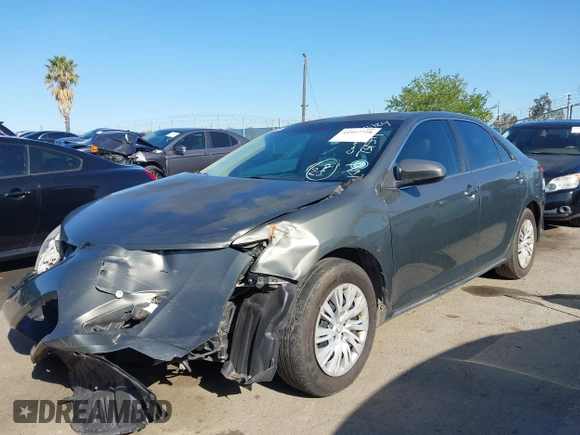 2014 Toyota Camry L with VIN 4T1BF1FK7EU731591, listed as a IAAI auction lot 41917728 with 85,504 mi miles. Bid and sale history available at carsss.com. Image 18.