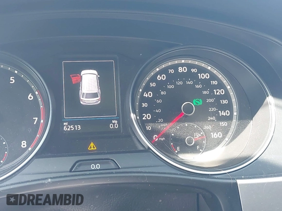 2018 Volkswagen Atlas SE with VIN 1V2KR2CA6JC535525, listed as a IAAI auction lot 41971141 with 62,514 mi miles and . Bid and sale history available at DreamBid. Image 7.