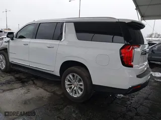 2022 GMC Yukon XL SLT with VIN 1GKS2GKD6NR328395, listed as a IAAI auction lot 41789208 with 24,797 mi miles. Bid and sale history available at carsss.com. Image 3.