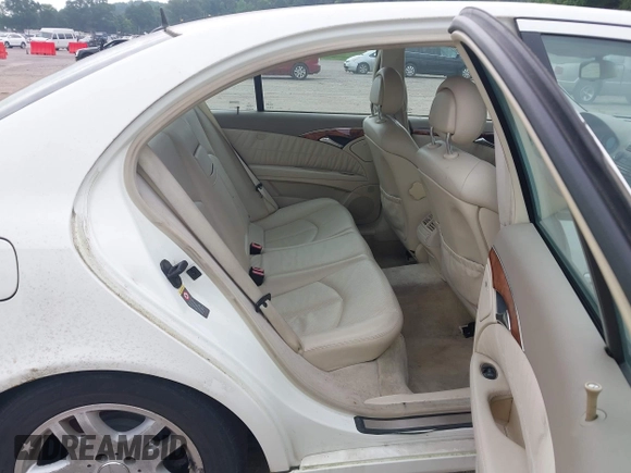 2003 Mercedes-Benz E 320 z VIN WDBUF65J53A134777, wystawiony jako IAAI lot #42429941 z przebiegiem Nie podano mil oraz . Historia ofert i sprzedaży dostępna na DreamBid. Obrazek 8.