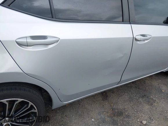 2015 Toyota Corolla L с VIN 5YFBURHEXFP330955, выставлен на аукционе IAAI как лот 42063316 с пробегом 215 114 миль миль и . История ставок и продаж доступна на DreamBid. Изображение 19.
