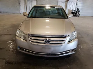 2005 Toyota Avalon XL with VIN 4T1BK36B45U056404, listed as a Copart auction lot 53120005 with 274,190 mi miles and Salvage Title. Bid and sale history available at DreamBid. Image 5.