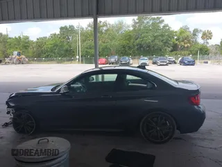 2014 BMW 2 Series M235i с VIN WBA1J7C53EVW84714, выставлен на аукционе IAAI как лот 42128399 с пробегом 63 751 миль миль и . История ставок и продаж доступна на DreamBid. Изображение 15.