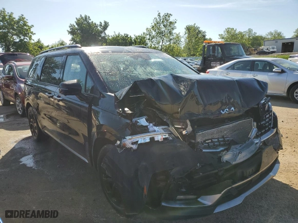 2023 Kia Carnival SX Prestige with VIN KNDNE5H39P6211336, listed as a Copart auction lot 57031024 with 22,961 mi miles and Salvage Title. Bid and sale history available at carsss.com. Image 4.