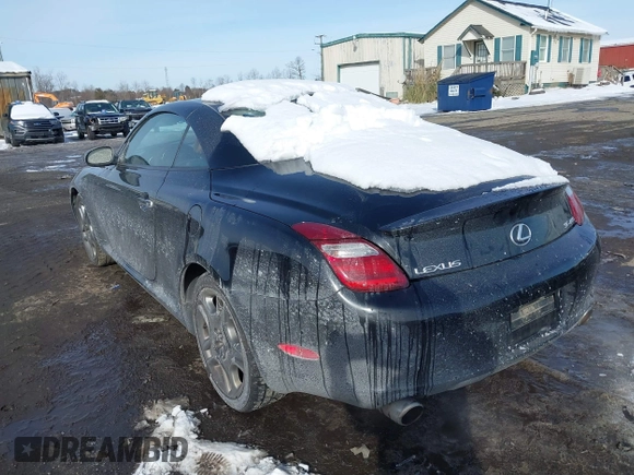 2006 Lexus SC 430 z VIN JTHFN48Y269008343, wystawiony jako IAAI lot #41233248 z przebiegiem 211 487 mil mil oraz . Historia ofert i sprzedaży dostępna na DreamBid. Obrazek 3.