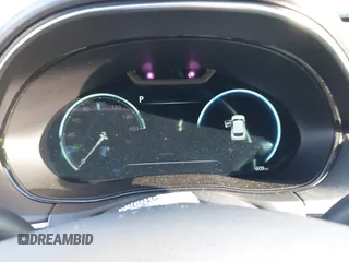 2023 Genesis GV70 2.5T with VIN KMUMADTB5PU139818, listed as a IAAI auction lot 41336368 with 609 mi miles and . Bid and sale history available at DreamBid. Image 7.