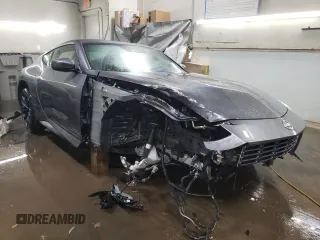 2024 Nissan Z Performance z VIN JN1BZ4BH4RM362110, wystawiony jako Copart lot #80097174 z przebiegiem 2 745 mil mil oraz Szkoda całkowita • Salvage title. Historia ofert i sprzedaży dostępna na DreamBid. Obrazek 4.