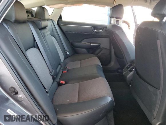 2019 Honda Clarity Plug-In Hybrid with VIN JHMZC5F14KC005388, listed as a Copart auction lot 61724054 with 0 mi miles and Salvage Title. Bid and sale history available at carsss.com. Image 10.