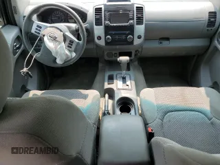2017 Nissan Frontier SV z VIN 1N6DD0ERXHN715389, wystawiony jako Copart lot #59271085 z przebiegiem 80 037 mil mil oraz Szkoda całkowita • Salvage title. Historia ofert i sprzedaży dostępna na DreamBid. Obrazek 8.